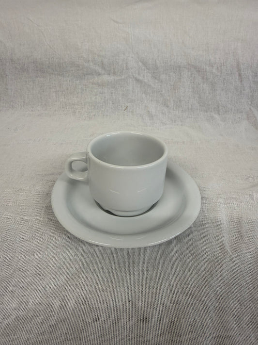 Tasse et sous tasse à café